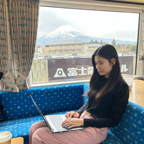 Visiting Mt. Fuji? No, I'm working ;)